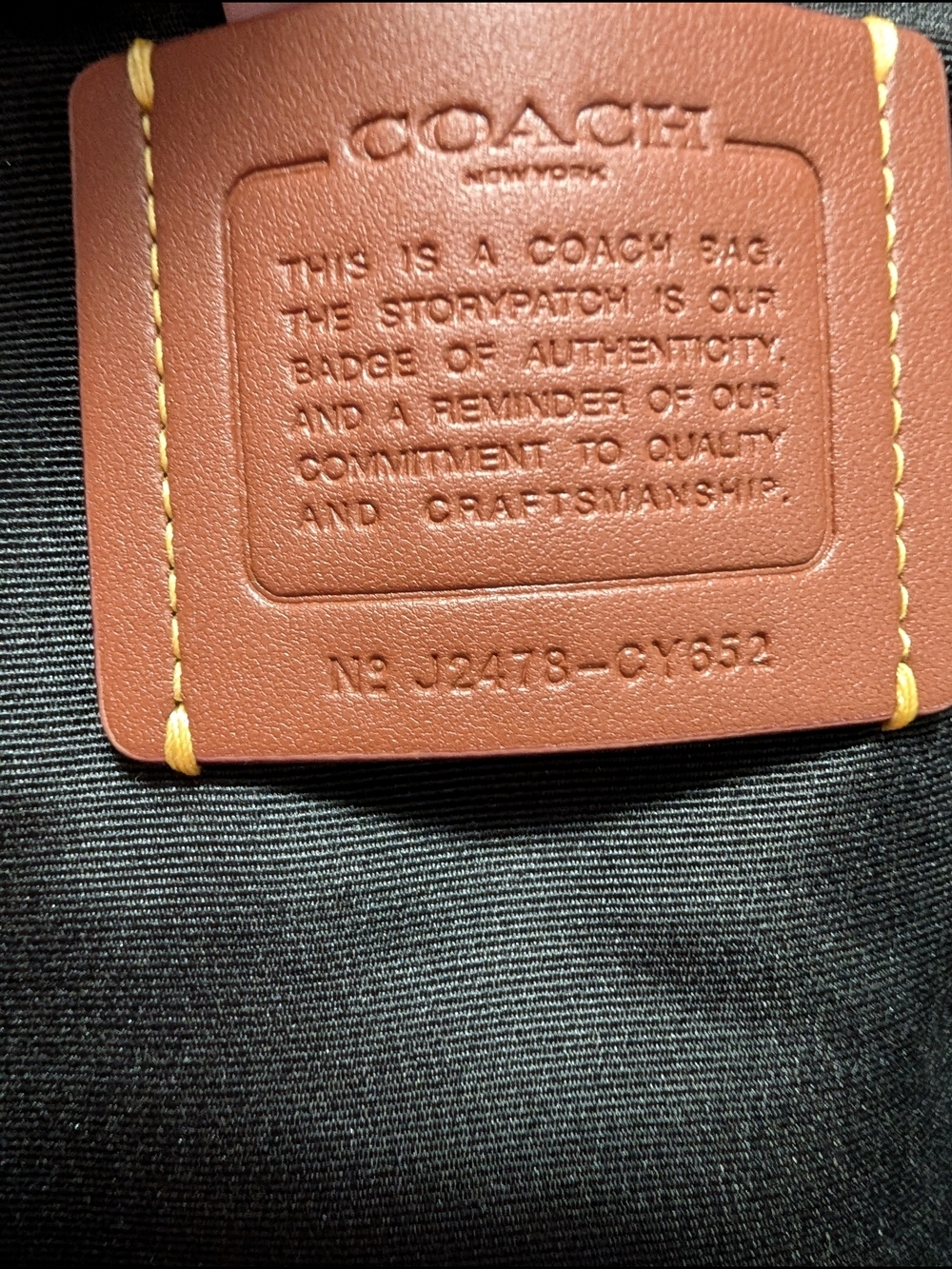 Coach Reversible City Tote Bag in Signature Canvas with Bow Print (NWT) - Picture 8 of 9